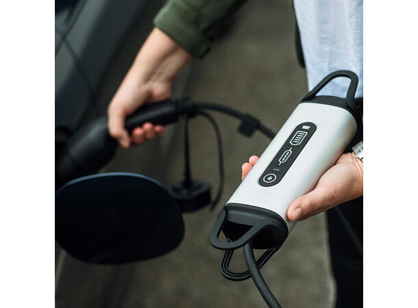 DEFA eMOVE EV bærbar nødlader 230V -> Type 2. Nødlader 