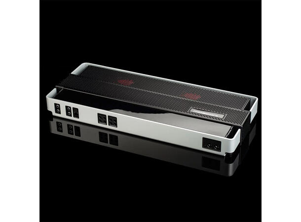 Mosconi PRO 4|30. 4-kanals forsterker 4x225 Watt i 2 Ohm, Klasse A/AB 