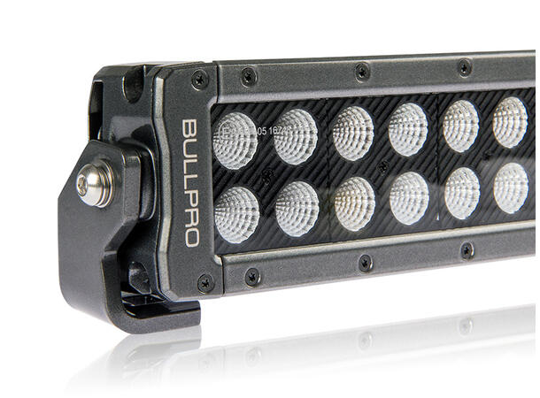Bullpro Graphite 200W arbeidslys LED, 12.489 Lumen, arbeidslys, kurvet 