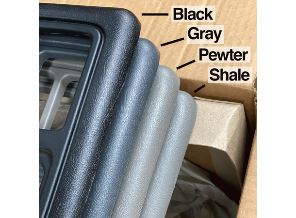 2-DIN monteringsramme GM Full size trucks - Grå 