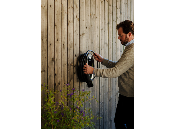 Defa Power™ ladestasjon 22kW med 6 meter kabel og display 