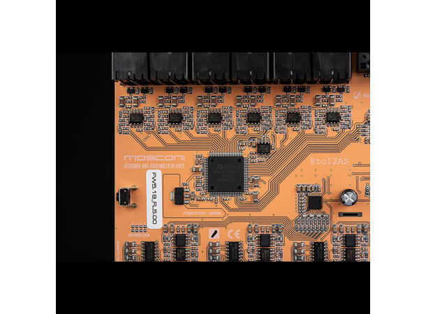 MOSCONI AERO 8|12 DSP 8-innganger, 12-kanals DSP, Hi-Res 