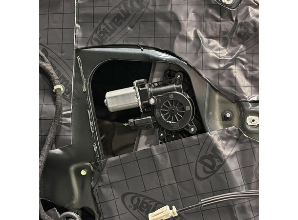 Dynamat ProX Dempematter i gummibutyl - 0,84m2 