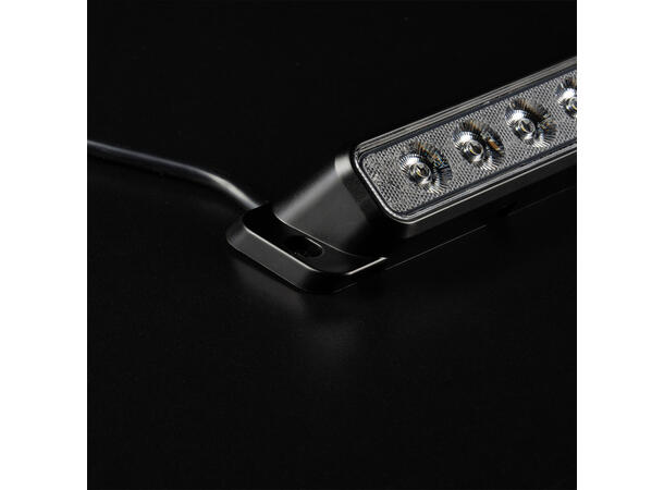 Strands Nuuk E-Line Scene Light 8200 Lumen, 80W 