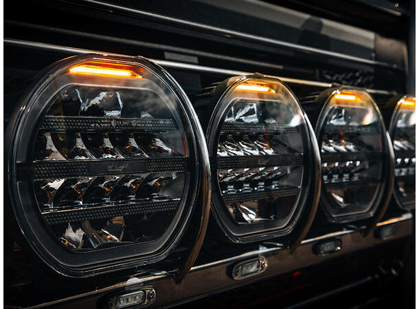 W-Light Fury 9 Sort LED fjernlys 9", 8170 lumen, Posisjonslys, varsellys 