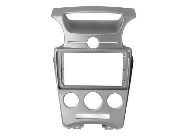 Monteringsramme for 9" Spiller Kia Carens (2007-2013) m/Manu AC 