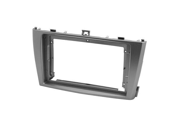 Monteringsramme for 9" spiller Toyota Avensis (2009-2015) Sølv 