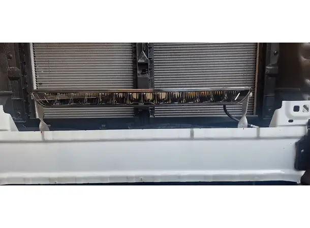 Festebrakett VW Transporter T7 VW Transporter T7 2025 -> 