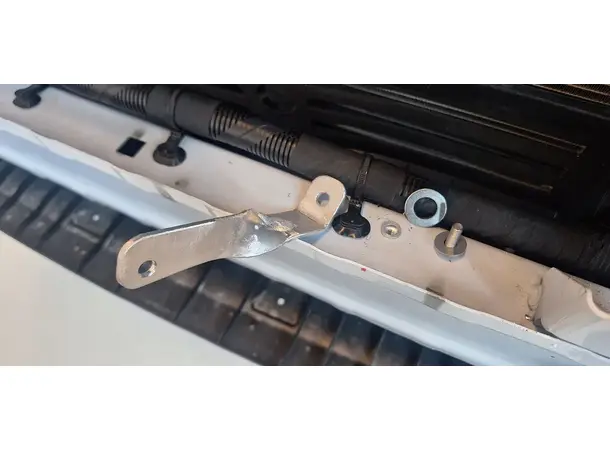 Festebrakett VW Transporter T7 VW Transporter T7 2025 -> 