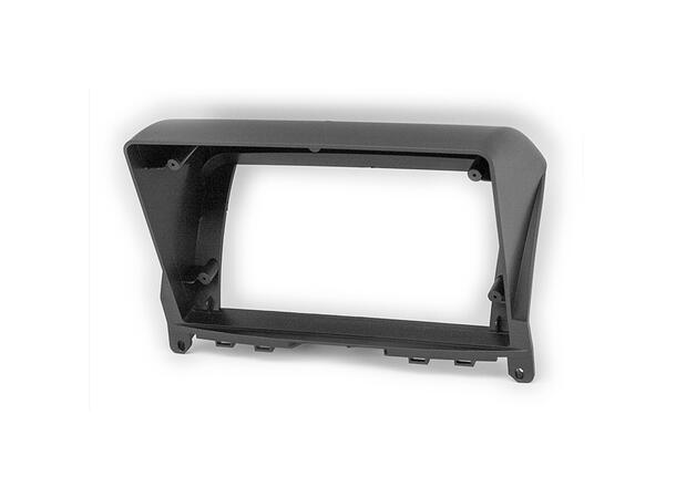 Monteringsramme for 9" spiller MB C-klasse (2007-2011) Sort 