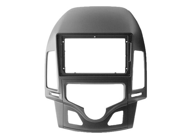 Monteringsramme for 9" spiller Hyundai i30 (2007-2011) m/Auto AC 