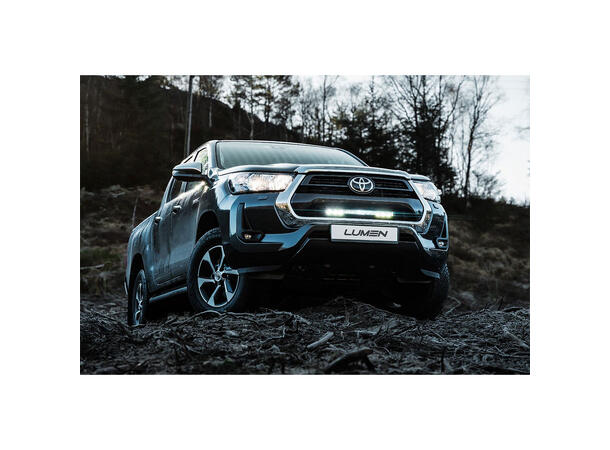 Lumen grillkit lyspakke Toyota Hilux SR 2021-> 