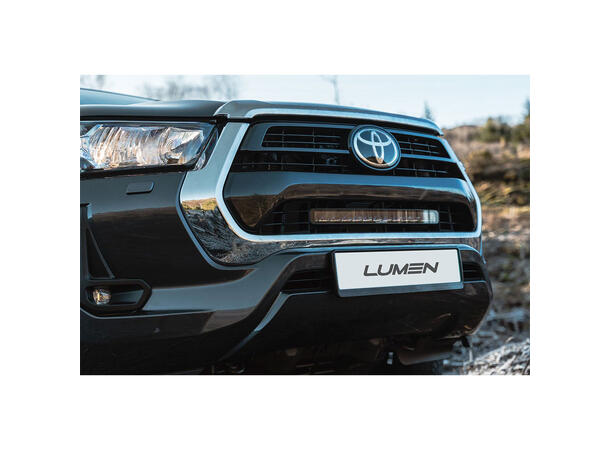 Lumen grillkit lyspakke Toyota Hilux SR 2021-> 