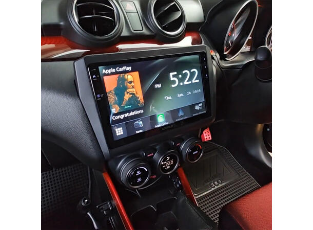 Kenwood Perfect Fit spiller til Suzuki Swift (2017-2024) 