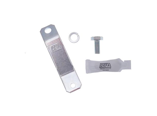 DEFA Monteringssett til motorvarmer Festeutstyr/Reservedel for 420858 