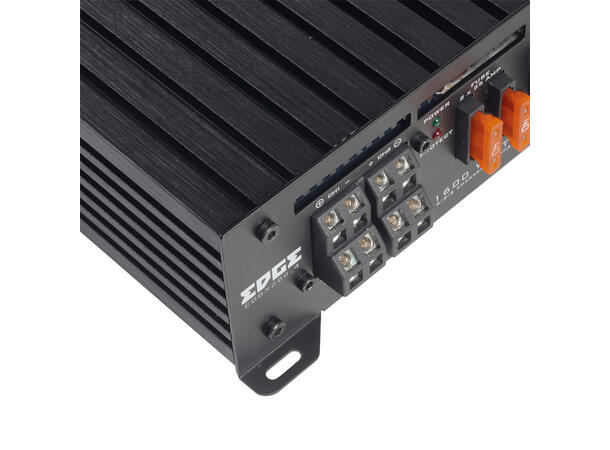 Edge EDBX200.4-E1 4-kanals forsterker 4x200W RMS i 2ohm, Klasse AB 