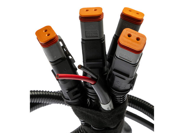 Ledningssett med 4x Deutsch DT-2 kontakt 4x DT-2 kontakter 