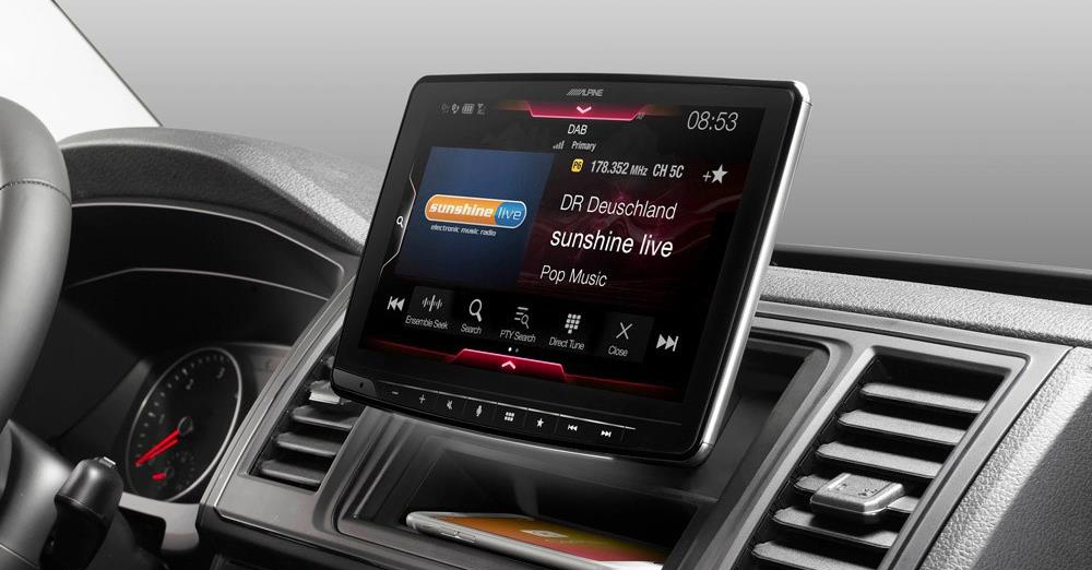 Alpine iLX-F903D
9 floating, DAB+, CarPlay, Android Auto